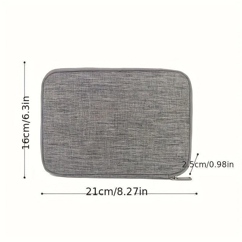 Organisateur de voyage pour câbles et accessoires numériques, 8 boucles élastiques, compartiment en mesh, rangement pratique pour câbles, écouteurs, cartes mémoire et montres.