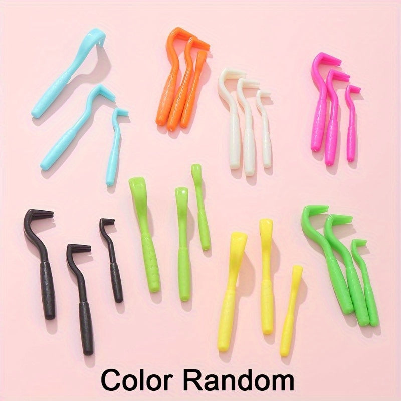 Kit de 3 outils de retrait des puces pour animaux. Crochet à tiques, pince et peigne pour le toilettage des chats et chiens.