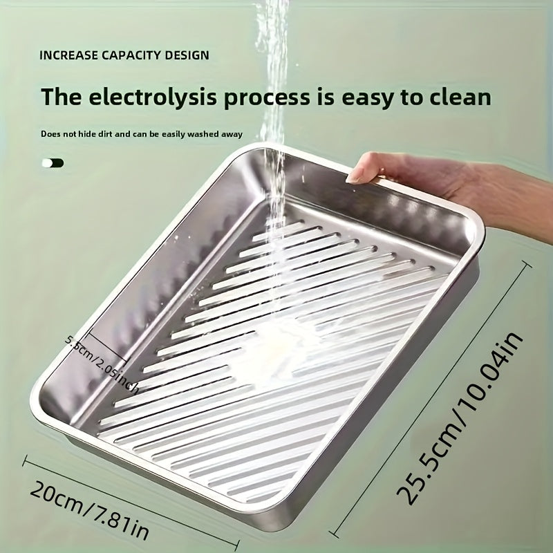 Set of 3 large rectangular stainless steel baking dishes with lids, non-stick, easy to clean, ideal for roasting vegetables, meats and more.