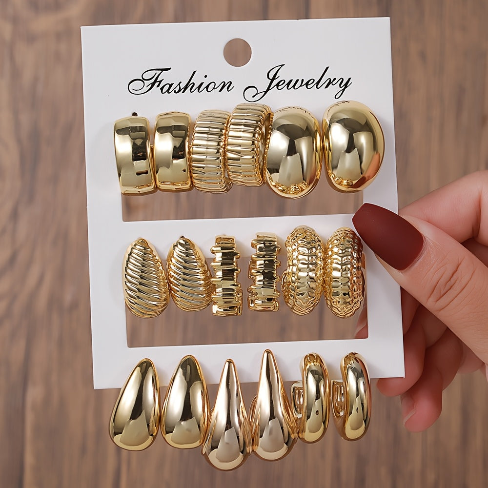 Set of 6 or 9 pairs of oversized C-shaped resin earrings, perfect for parties and feminine gifts.