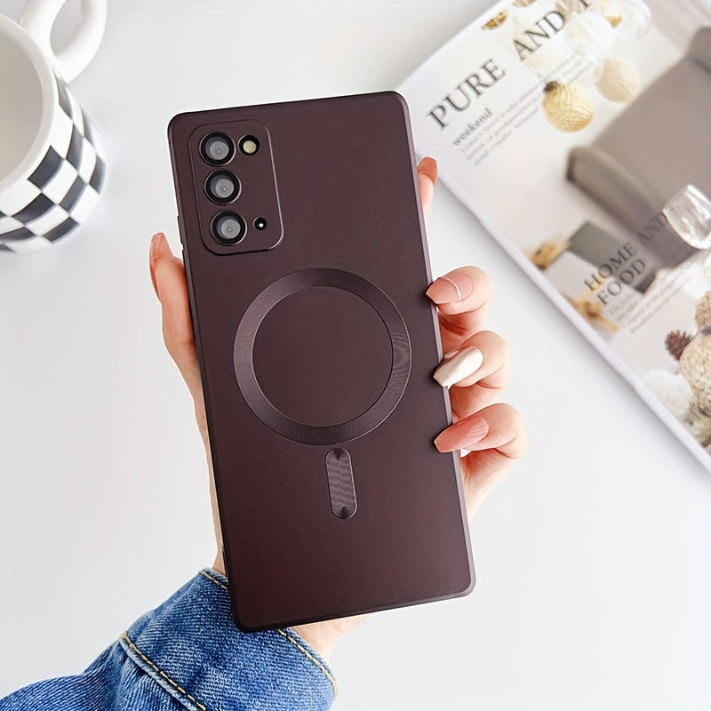 Transparent plated case compatible with wireless magnetic charging, shockproof, for Samsung Galaxy S20 to S23, offering protection and sleek style.