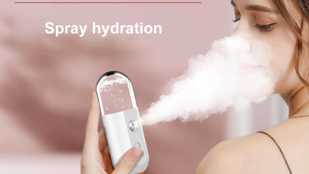 Appareil facial portable hydratant, nano atomiseur USB 30 ml, compact, vaporisateur pour visage, idéal maison, bureau et voyage, soin et maquillage quotidien.
