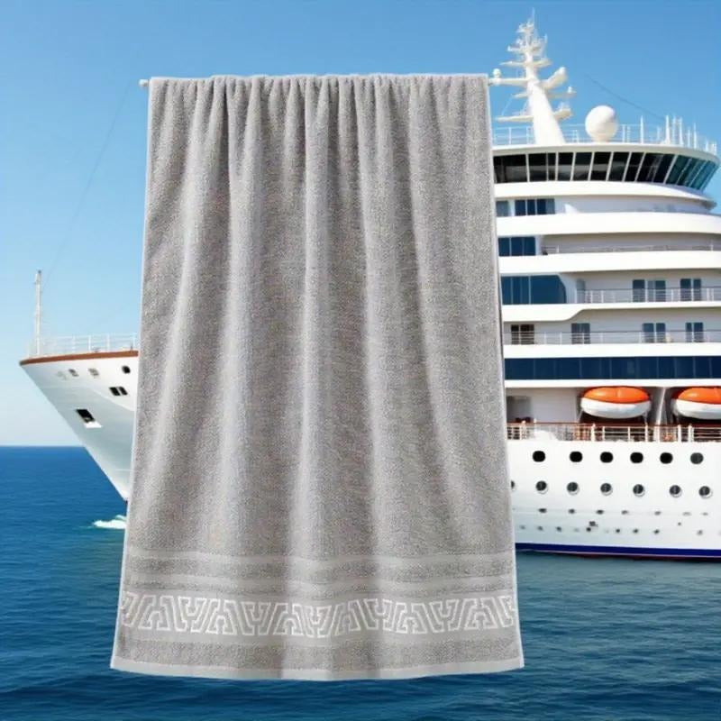 Lot de 2 grandes serviettes, solides et absorbantes, séchage rapide, tissu doux et durable, motif géométrique élégant, usage maison, spa ou hôtel.