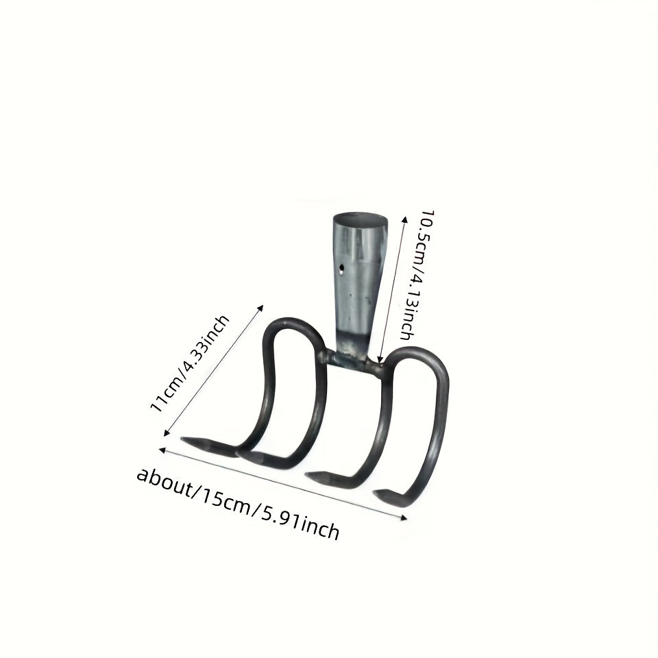 Râteau polyvalent en acier robuste, adapté au creusement et au travail du sol, idéal jardins, chantiers et nettoyage de plage, performant en conditions difficiles.