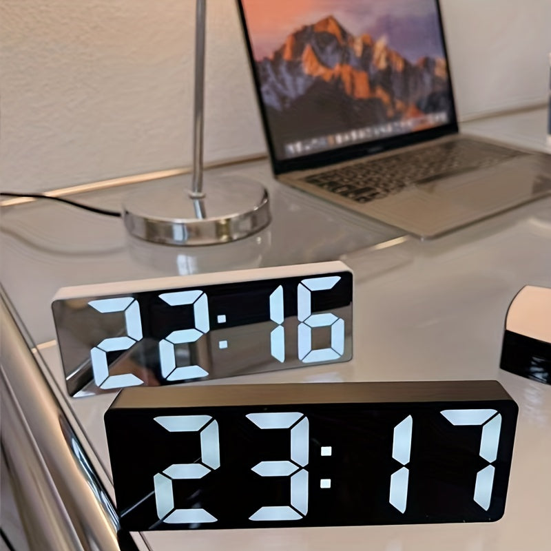Modern LED alarm clock with digital display, temperature, adjustable brightness, 12/24 hour format, high readability, built-in battery, ideal for bedroom or office.
