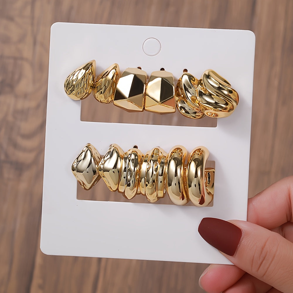 Set of 6 or 9 pairs of oversized C-shaped resin earrings, perfect for parties and feminine gifts.