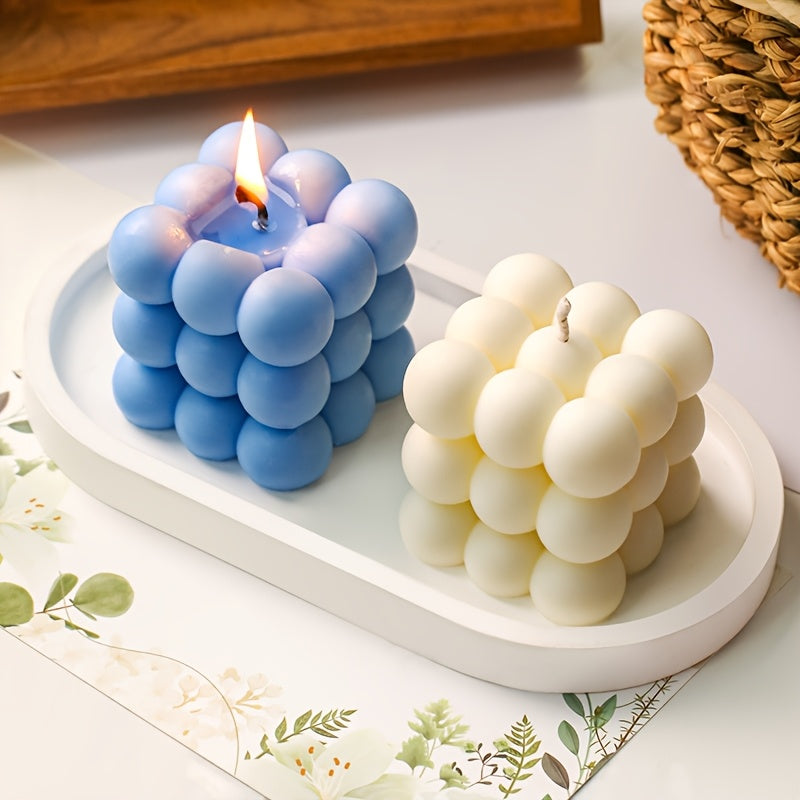 Bougie en forme de cube Décorative pour Noël, Saint-Valentin, diplômes ou anniversaires, parfaite comme cadeau pour amis, enseignants ou décoration maison.
