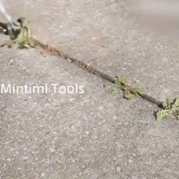 Rouleau désherbeur métallique robuste avec manche ajustable et roue rotative, idéal pour fissures, escaliers et entretien précis des pelouses.