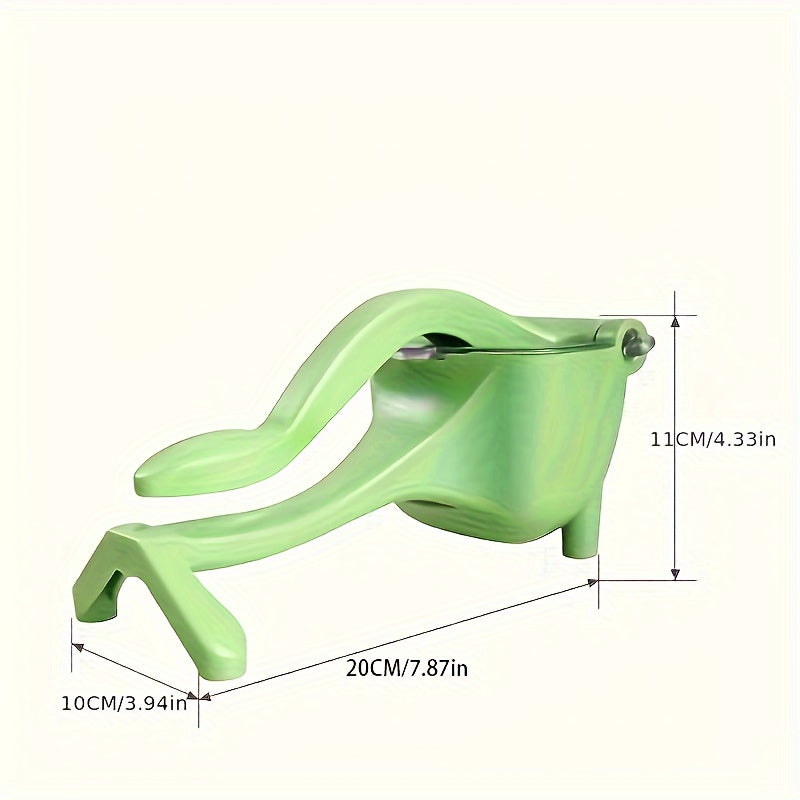 Multifunctional manual citrus press, compact and portable, juice extraction without electricity, for fruits and lemons, made of durable plastic.