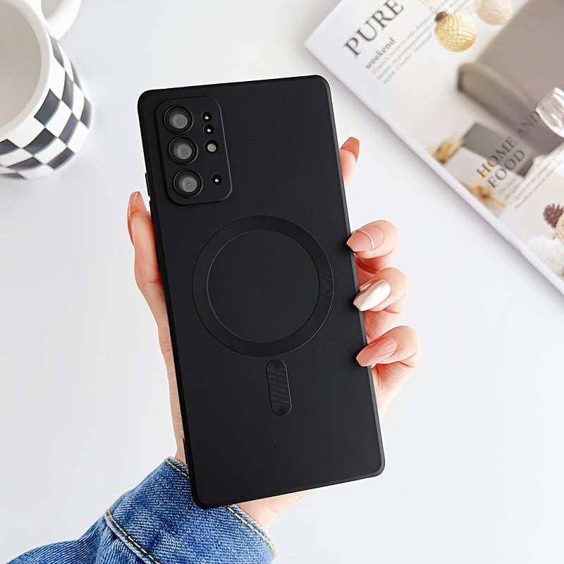 Transparent plated case compatible with wireless magnetic charging, shockproof, for Samsung Galaxy S20 to S23, offering protection and sleek style.