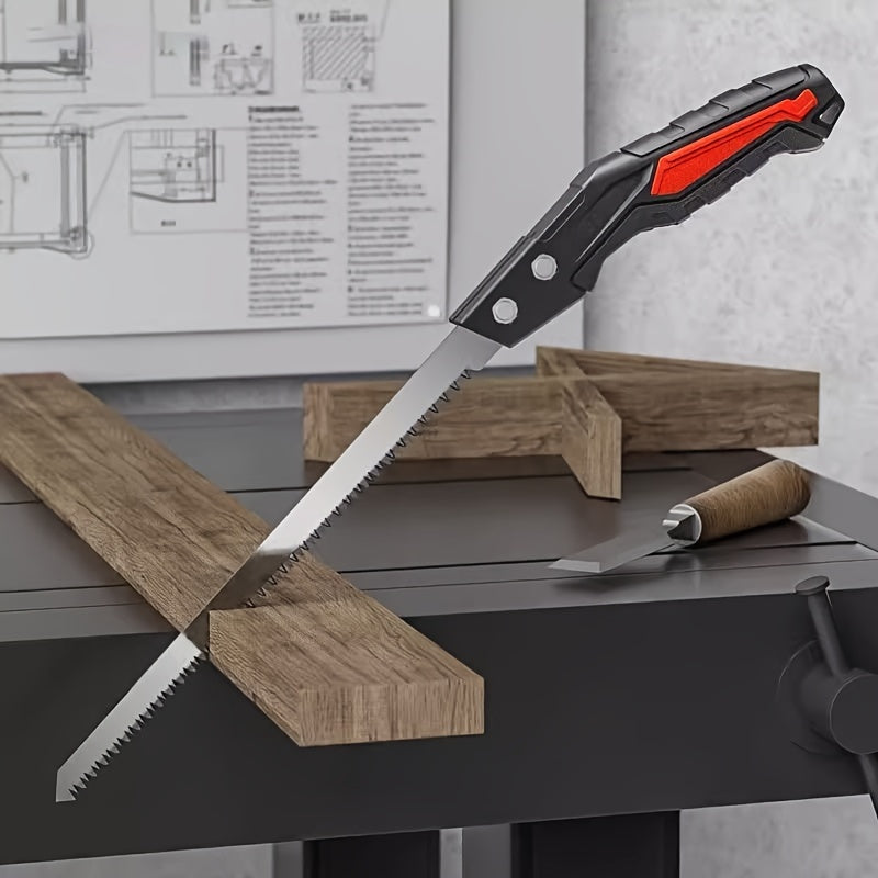 Compact hand saw for wood and pruning, ideal for fruit trees, precise gardening and small carpentry jobs at home.