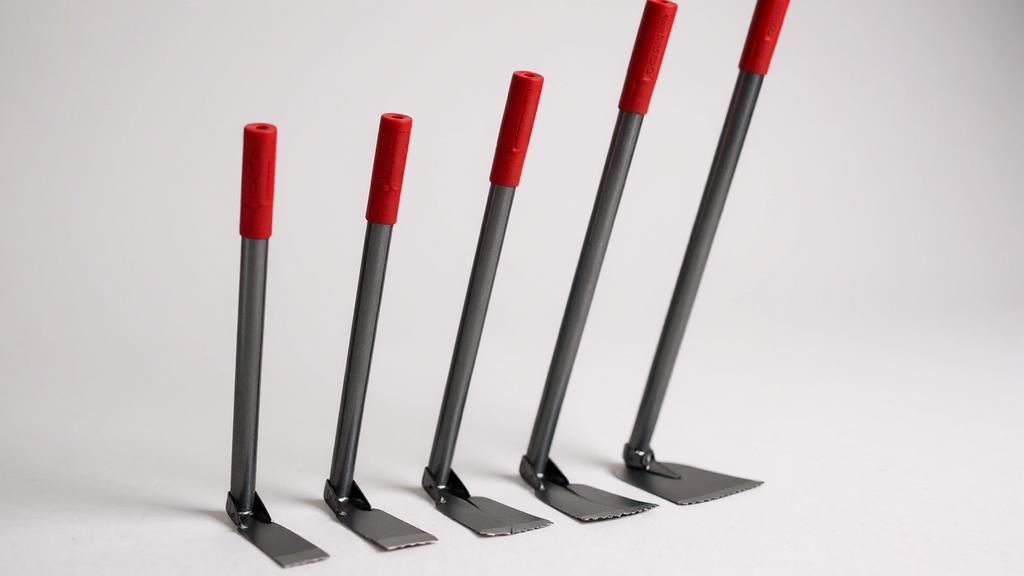 Ensemble de houes manuelles en métal durable, outils multifonctions pour planter légumes et fleurs, désherber et ameublir le sol efficacement.