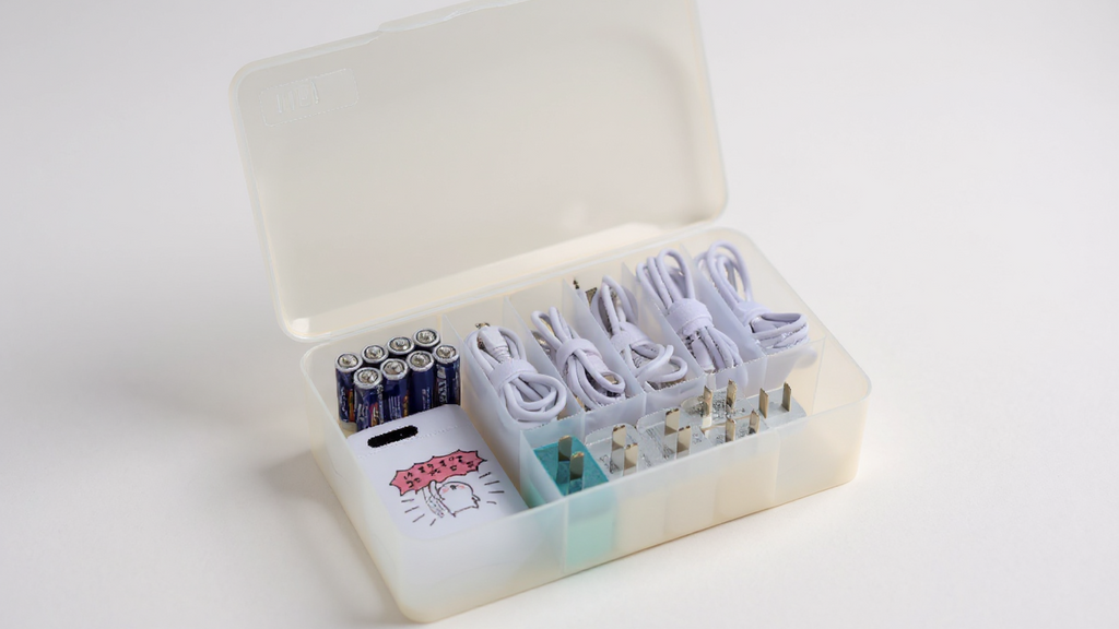 Versatile desk organizer with compartments, perfect for cables, chargers, cosmetics and accessories, portable for travel and everyday use.