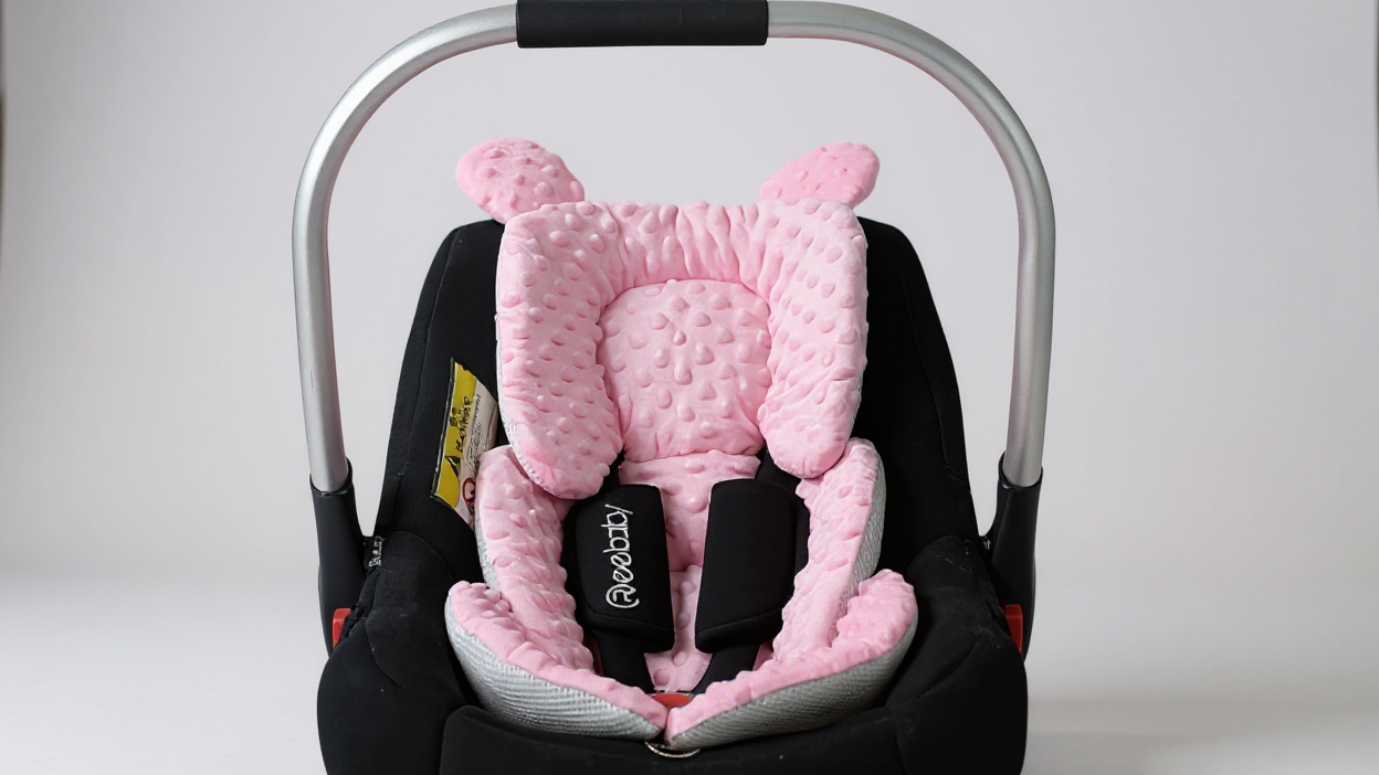 Double-sided car seat liner, thick and warm, breathable, polyester, universal for strollers, high chairs and travel, 0-6 years.