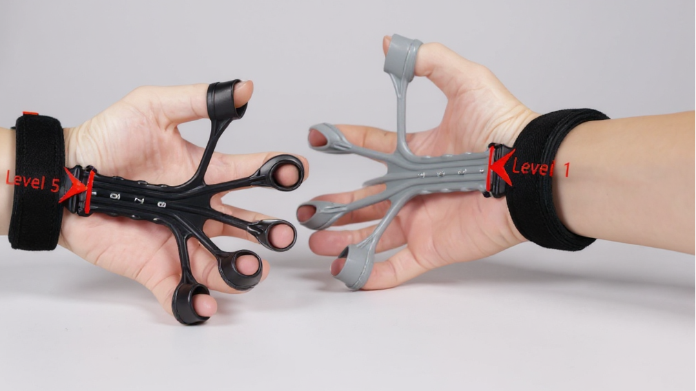 Entraîneur de force en silicone avec exerciteur de doigts, résistance réglable, parfait pour renforcement musculaire, rééducation et usage quotidien.
